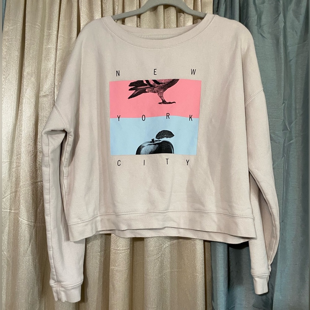 New York City Graphic Sweatshirt